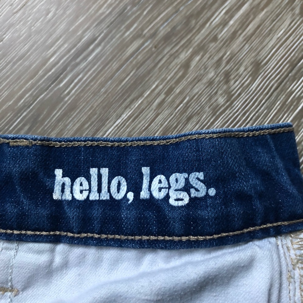 Wildfox Low Rise Shorts - Picture 5 of 5